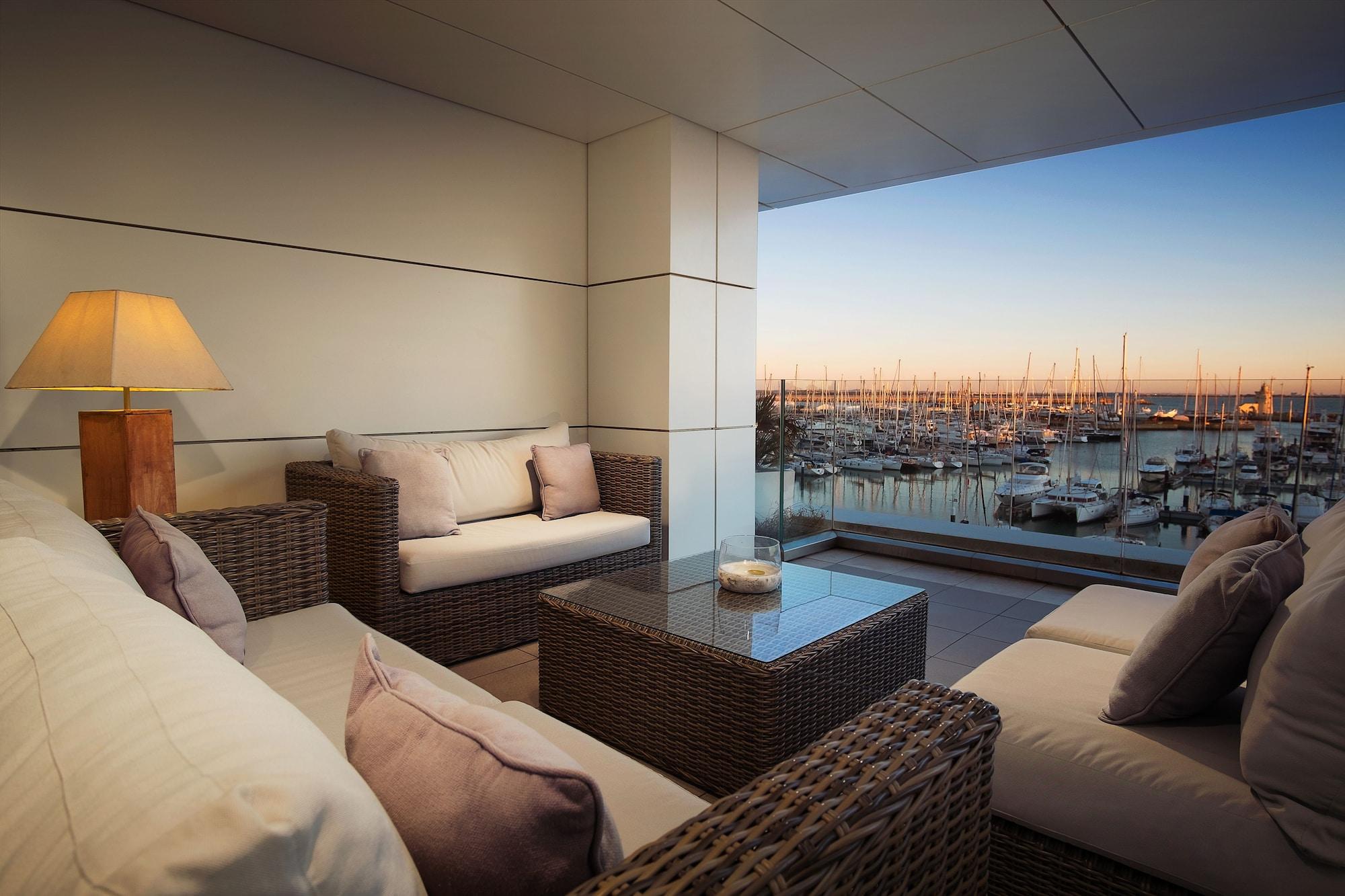 Suites Puerto Sherry El Puerto de Santa Maria Luaran gambar