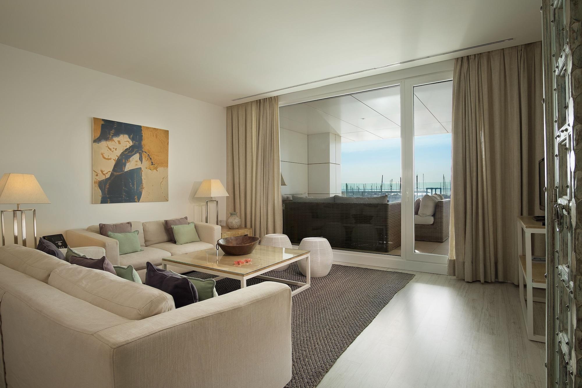 Suites Puerto Sherry El Puerto de Santa Maria Luaran gambar