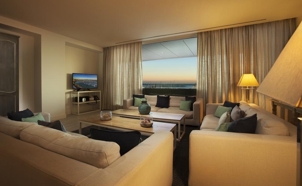 Suites Puerto Sherry El Puerto de Santa Maria Luaran gambar