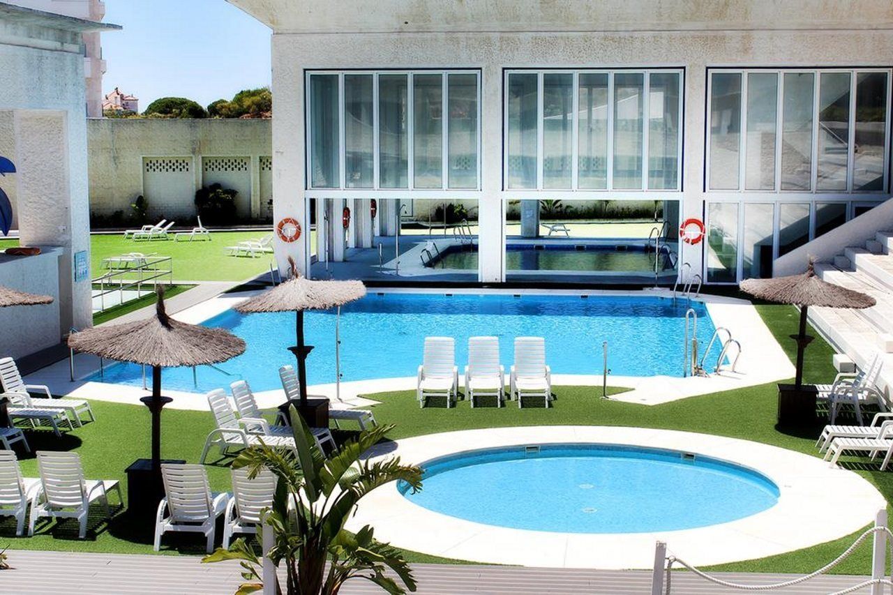 Suites Puerto Sherry El Puerto de Santa Maria Luaran gambar